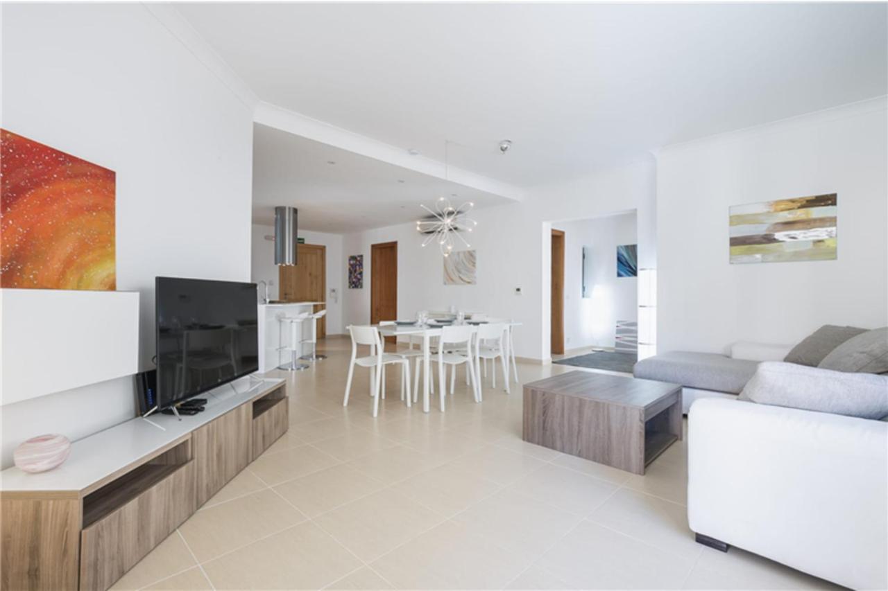 Lux Seaview & Pool-Hosted By Sweetstay Mellieħa Extérieur photo