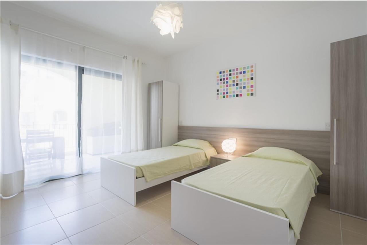 Lux Seaview & Pool-Hosted By Sweetstay Mellieħa Extérieur photo
