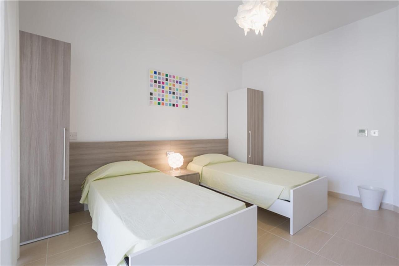 Lux Seaview & Pool-Hosted By Sweetstay Mellieħa Extérieur photo