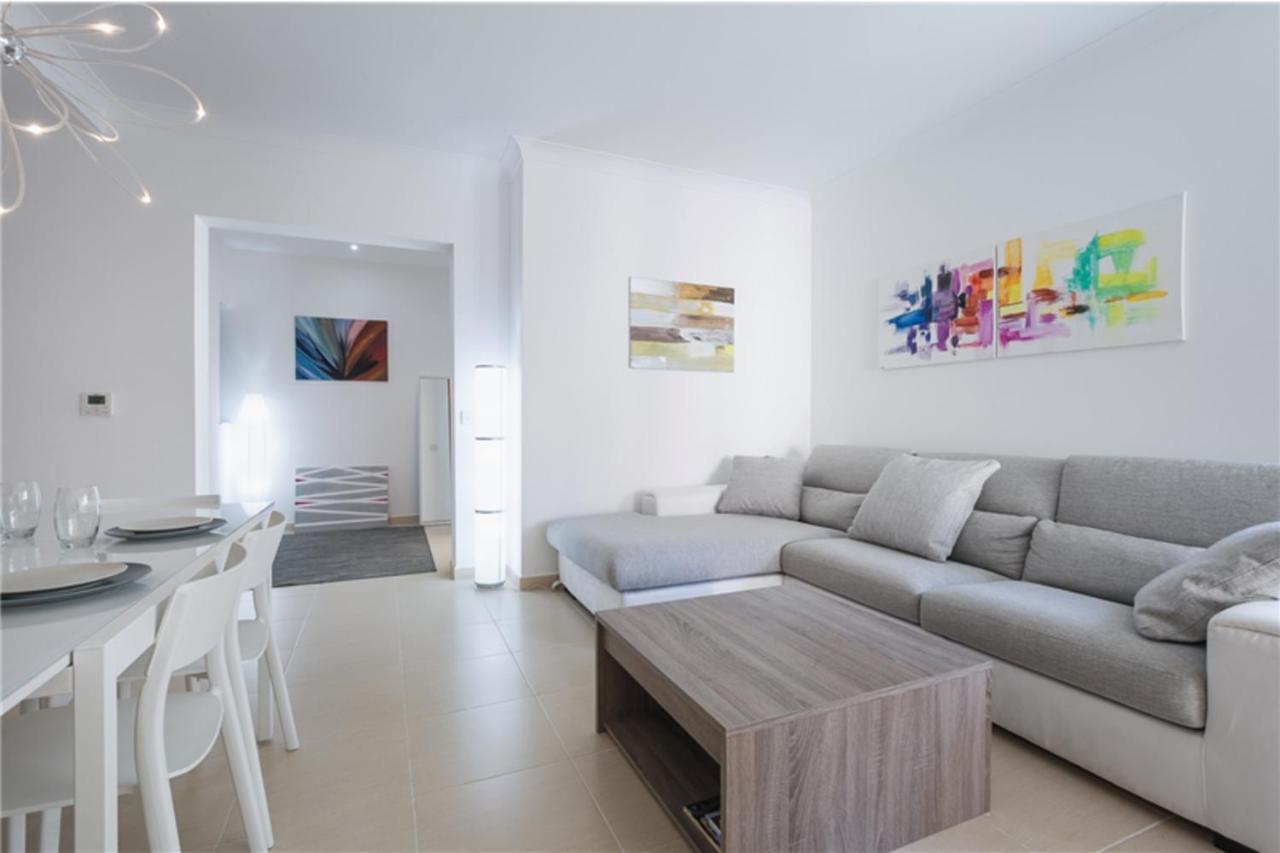 Lux Seaview & Pool-Hosted By Sweetstay Mellieħa Extérieur photo